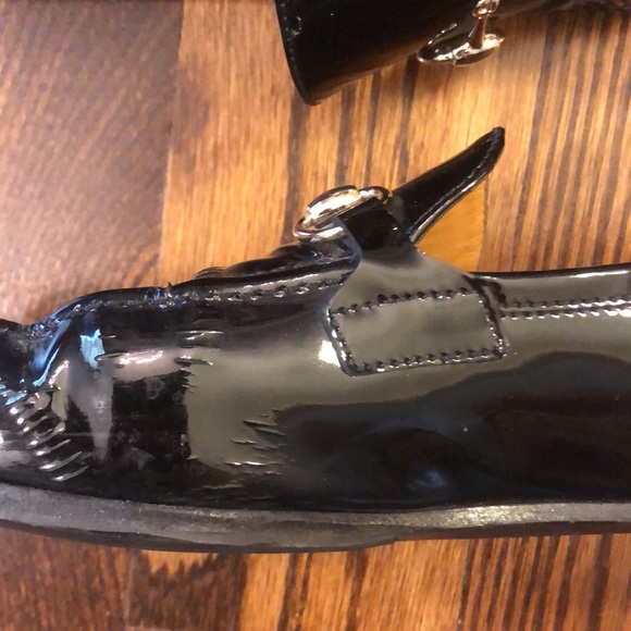 Gucci Patent Leather Loafer - Picture 3 of 8